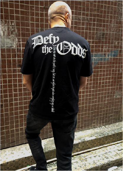 'ODDS DEFIER' REGULAR TEE