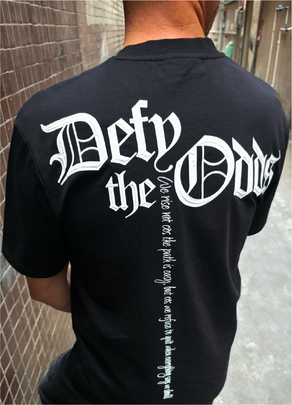 'ODDS DEFIER' REGULAR TEE